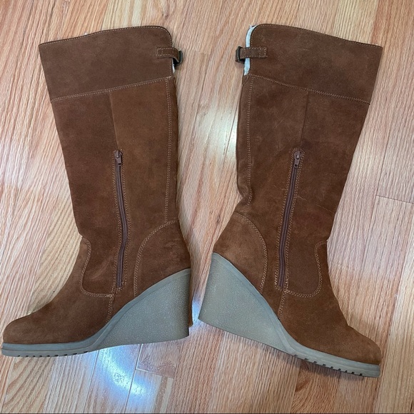 *SOLD* Bjorndal Lyndall Suede Boots size 9 - Picture 3 of 8